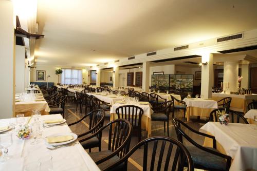 En restaurant eller et andet spisested på Hotel Cristallo