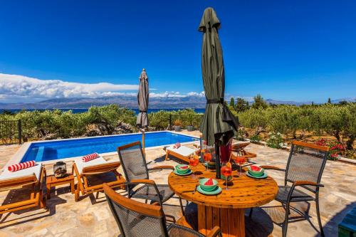 Beautiful villa Big Hobbit 1 – Photos 2