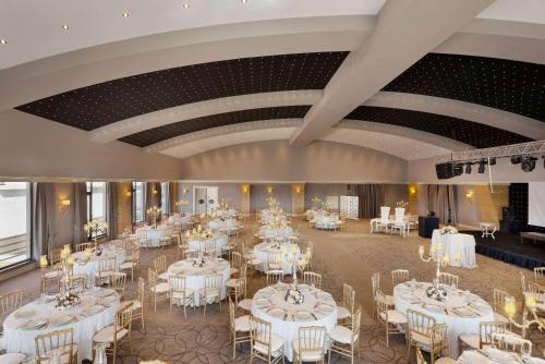 Restoran atau tempat lain untuk makan di Ramada Plaza by Wyndham Eskisehir