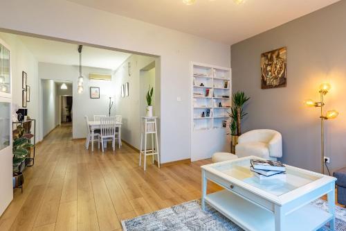 Kép Chic Apartment Close to Metro & Top Attractions in Center of Nisantasi szállásáról Isztambulban a galériában