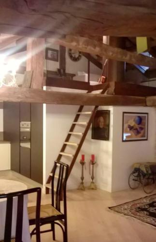 CampeaにあるCozy apartment in Campea 65 m² with fireplaceのギャラリーの写真