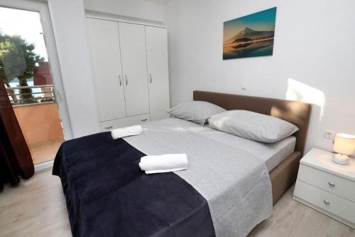 Apartment in Okrug Gornji with sea view, terrace, air conditioning, WiFi 5059-2