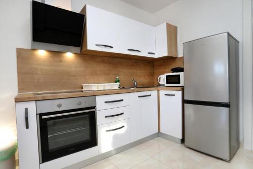 Apartment in Okrug Gornji with sea view, terrace, air conditioning, WiFi 5059-2