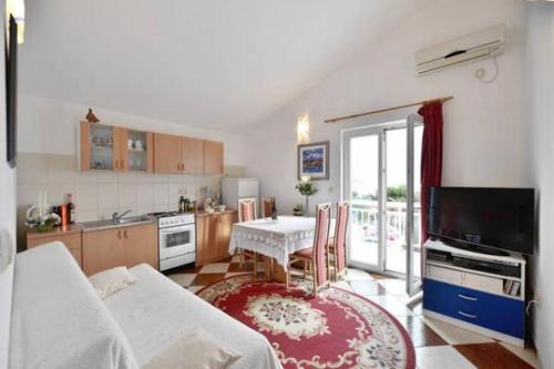 Fotografia z galérie ubytovania Apartment in Duce with sea view, balcony, air conditioning, WiFi 5063-2 v destinácii Duće