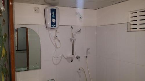 Ein Badezimmer in der Unterkunft Max Safari Villa