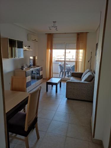 Posezení v ubytování Disfruta Torremar - segunda línea playa