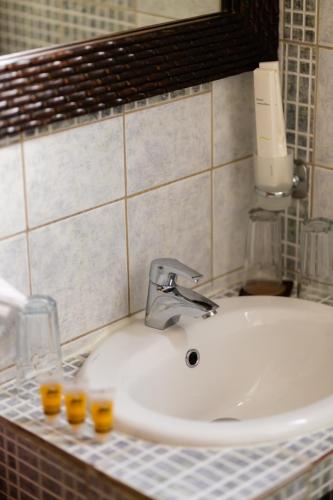 Un baño de La Moara Boutique Hotel