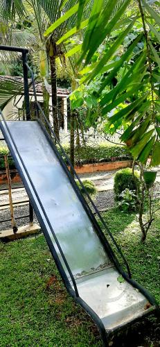 Κήπος έξω από το Hiriketiya Cinnamon Garden