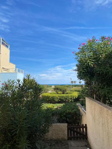 T3 PLEIN PIED FRONT DE MER