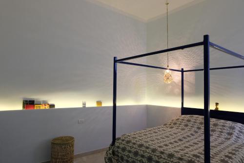 Giường trong phòng chung tại NEW Luxury Villa, BEST mountain views! near Temples