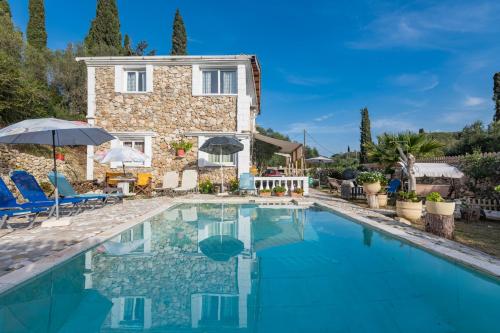 Stelios Stone House Sinarades