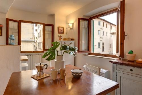 Toscanella Apartment by Mamo Florence