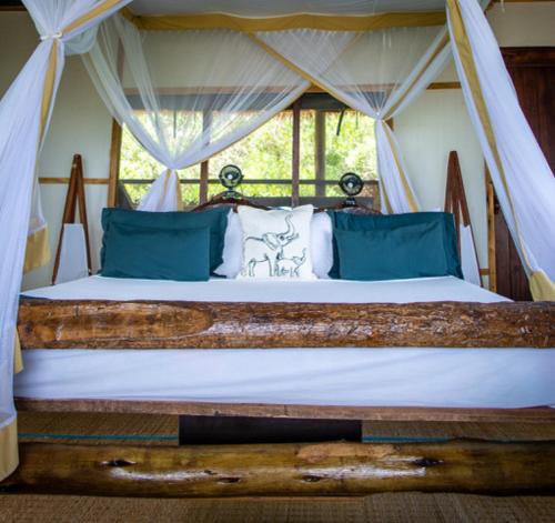 Χώρος καθιστικού στο Simply Saadani Camp, A Tent with a View Safaris