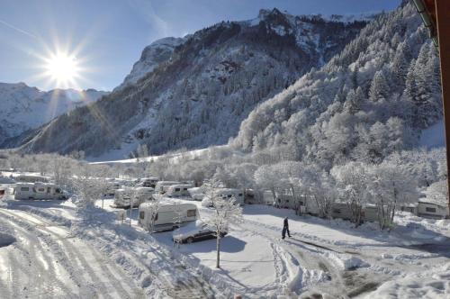 Alpenresort Eienwäldli Camping v zimě