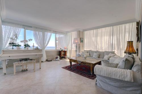 Malaga Paradise Home