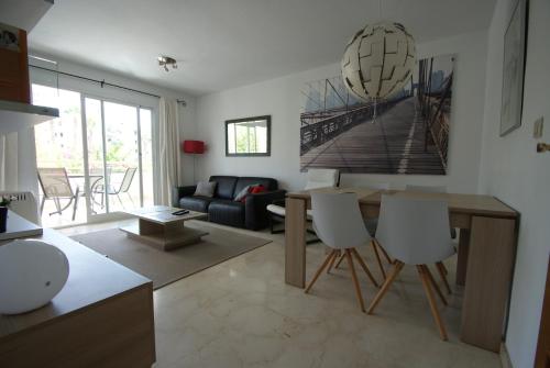 Posedenie v ubytovaní Appartement Orly