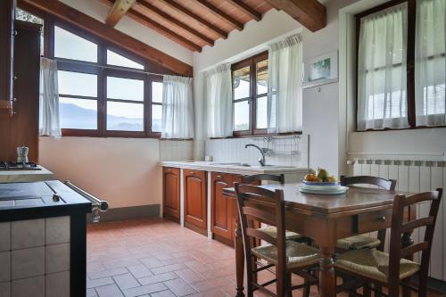 Kuchyňa alebo kuchynka v ubytovaní Antico Borgo La Torre Agriturismo
