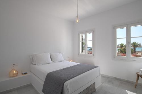Gallery image of The view 2 in Kampos Paros