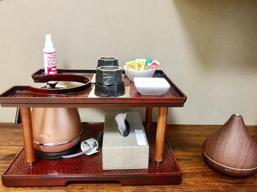 a wooden tray with a table with food and a blender at Daigo - Vacation STAY 07995v in Kanayama