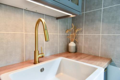 Ένα μπάνιο στο L’appartement - Jardin Secret