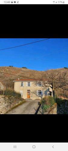 En pleine montagne T1 30m2 parking à coté