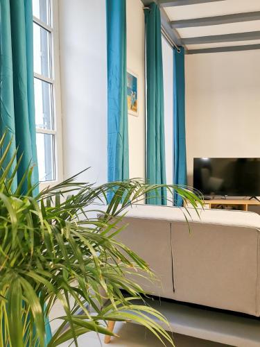Гостиная зона в Appartement Ma Douce Charente - Superbe T3 Design et Fonctionnel - Hyper Centre à Saintes