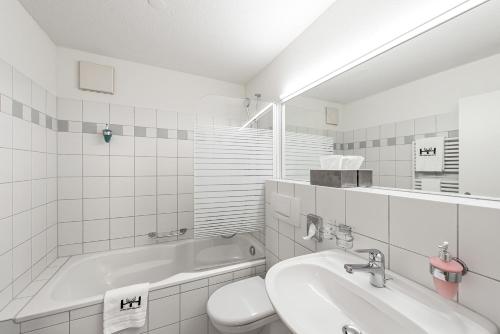 Koupelna v ubytování Hotel zum Hirschen