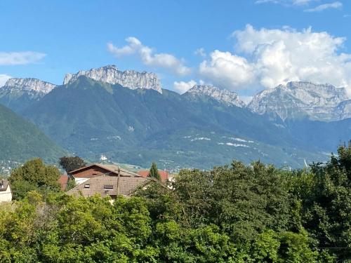 Afbeelding uit fotogalerij van Home Sevrier in Sévrier