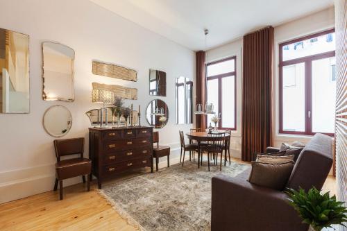 Vintage River Flat by ML Apartments