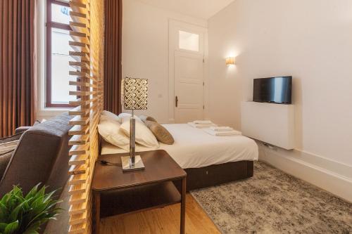 Vintage River Flat by ML Apartments