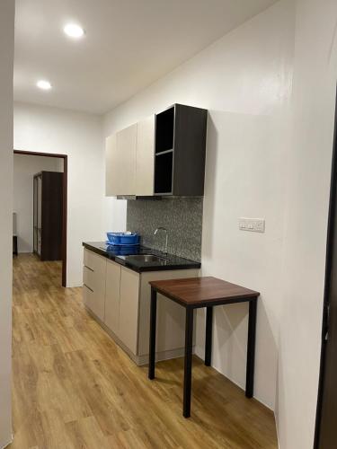 Dapur atau dapur kecil di CA Homestay