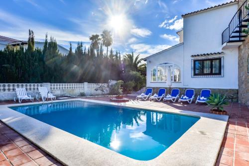 Πισίνα στο ή κοντά στο Villas Guzman - Petra
