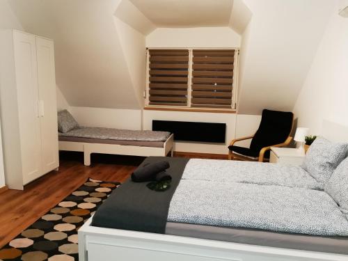 Pintes 38 A 2400 Dunaújváros, 38 Baracsi út A kép - 3