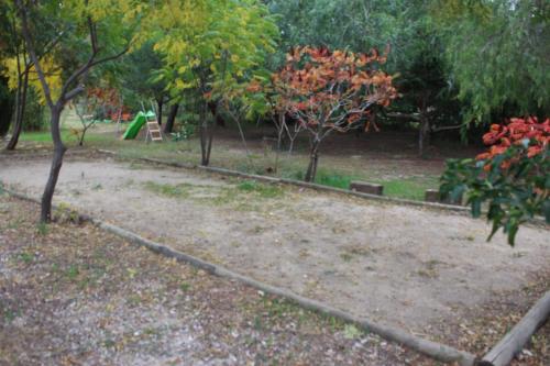 Κήπος έξω από το Mas des Oliviers