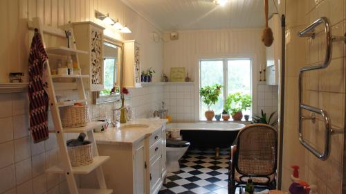 O bucătărie sau chicinetă la Sweden Slow Living