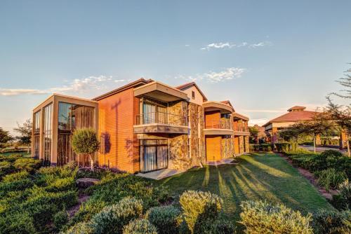 an image of a house at Royal Marang Hotel in Phokeng