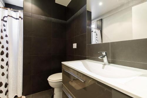 LUXURY APARTMENT between ANTIBS and CROISETTE