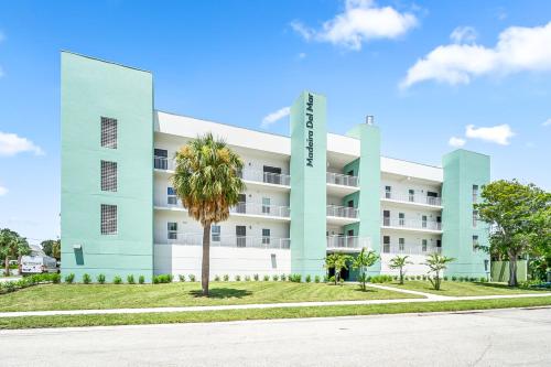 Gallery image of Madeira Beach Condos in St. Pete Beach