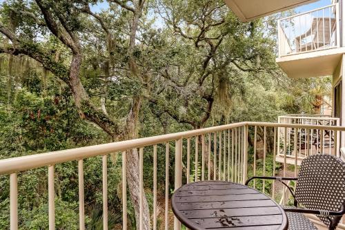 2072 Beach Wood – Photos 2