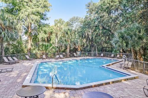 2072 Beach Wood – Photos 3