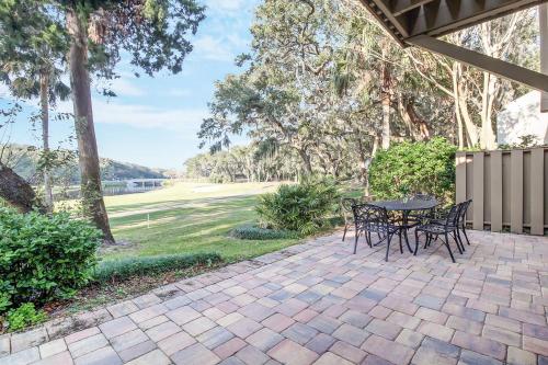 2098 Beach Wood – Photos 3