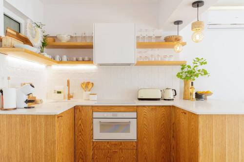 Dapur atau dapur kecil di Sesimbra Panorama by Saudade