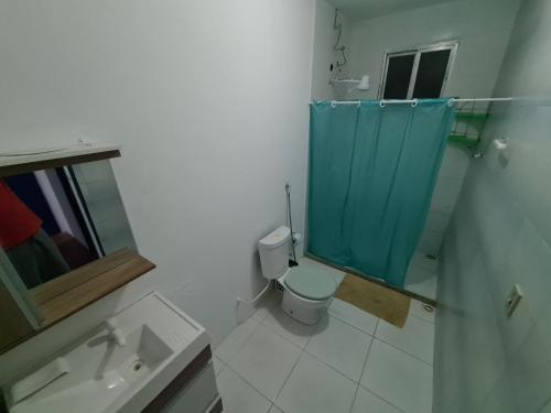 Bilik mandi di Santorini Flats