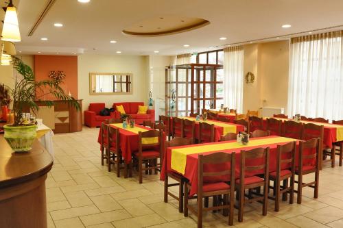 Restaurace v ubytování Castri Hotel