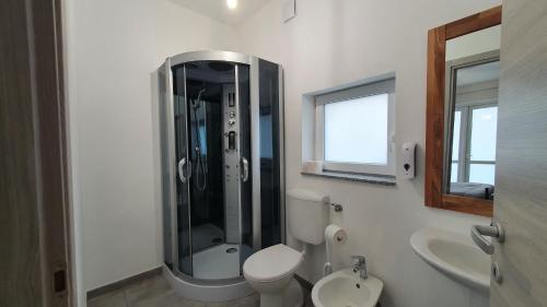 Ванна кімната в Fly Bed - Milano Malpensa Airport