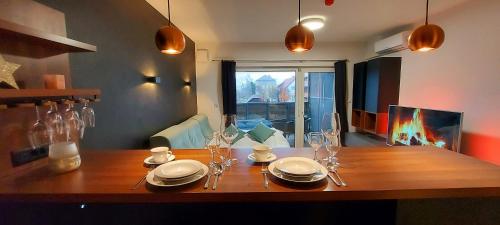 Imagen de la galería de Apartments & Burgers REZIDENCA PIPANOVA, en Liubliana