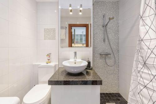 Martinez Virel Beach Apartment in Malaga by Solaga Holiday Homes