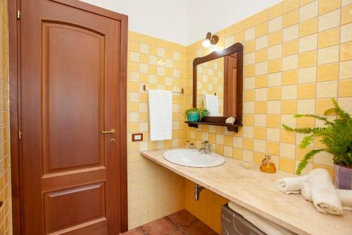 Ένα μπάνιο στο Tipica Casa di Campagna - Orosei