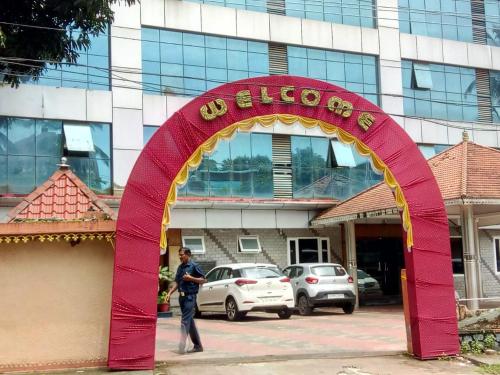 Φωτογραφία από το άλμπουμ του Sree Gokulam Sabari σε Guruvayur