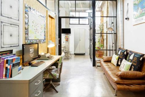 MonKeys Apartments Luxury MetaLoft